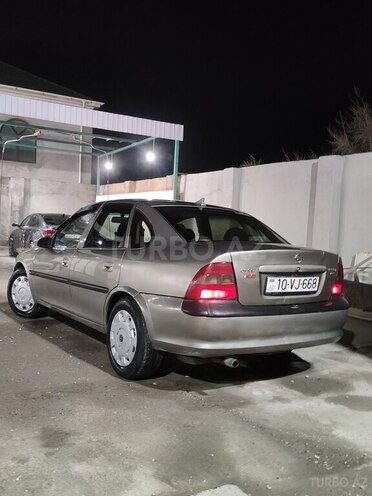 Opel Vectra 1996, 400,000 km - 2.0 l - Bakı