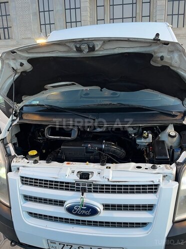 Ford Transit 2013, 320,000 km - 2.2 l - Bakı