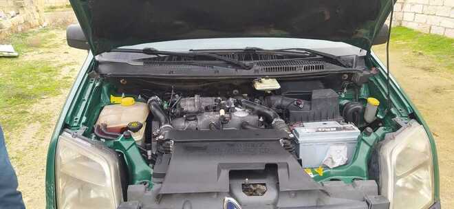 Ford Tourneo Connect 2010, 350,000 km - 1.8 л - Bakı