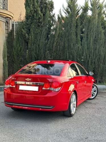 Chevrolet Cruze-13