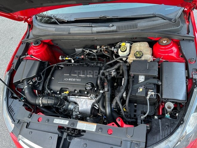 Chevrolet Cruze-20