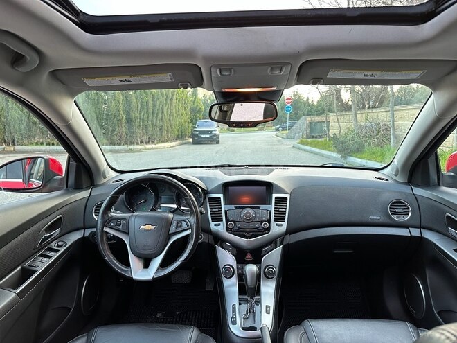 Chevrolet Cruze-18