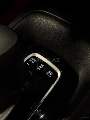 Toyota  2023, 16,000 km - 1.8 l - Bakı