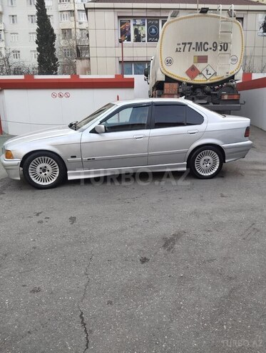 BMW 320 1993, 254,668 km - 2.0 l - Sumqayıt