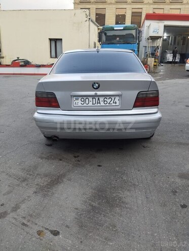 BMW 320 1993, 254,668 km - 2.0 l - Sumqayıt