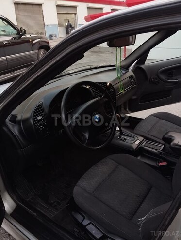BMW 320 1993, 254,668 km - 2.0 l - Sumqayıt