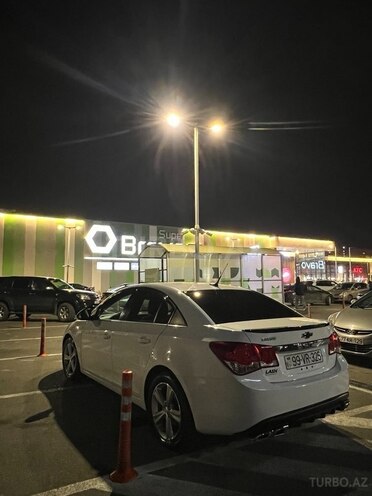 Chevrolet Cruze-3
