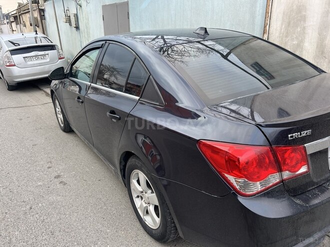 Chevrolet Cruze-5