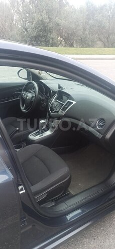 Chevrolet Cruze-4