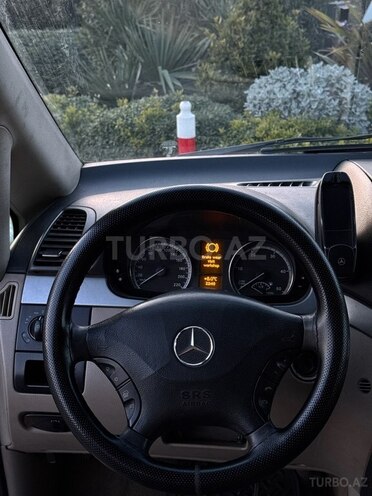 Mercedes Viano-10