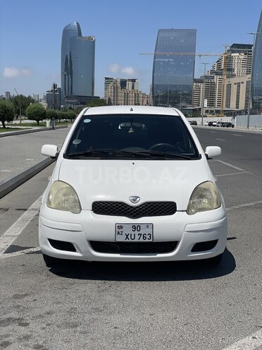 Toyota Vitz 2002, 200,000 km - 1.3 l - Bakı