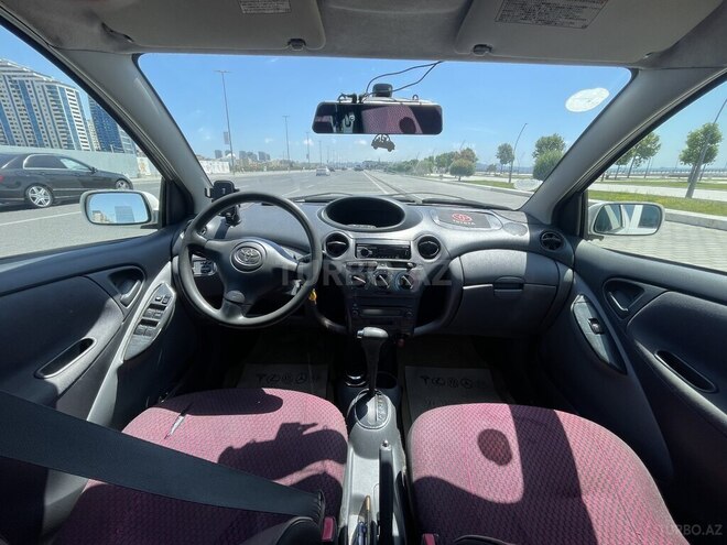Toyota Vitz 2002, 200,000 km - 1.3 l - Bakı