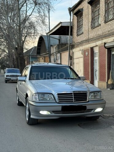 Mercedes C 240 1999, 258,000 km - 2.4 l - Gəncə