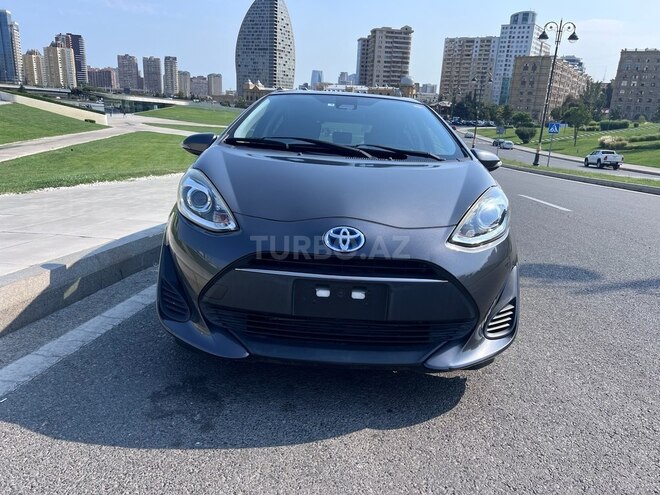 Toyota Aqua 2017, 167,500 km - 1.5 l - Bakı