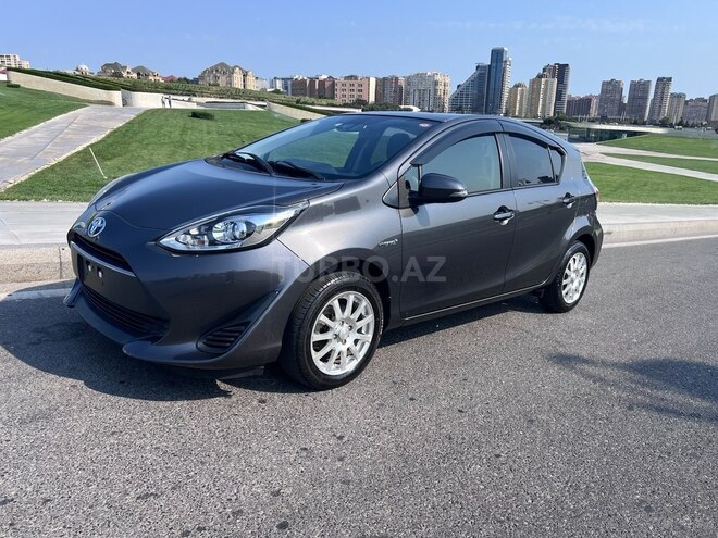 Toyota Aqua 2017, 167,500 km - 1.5 l - Bakı
