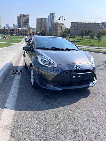 Toyota Aqua 2017, 167,500 km - 1.5 l - Bakı
