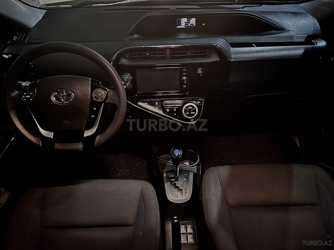 Toyota Aqua 2017, 167,500 km - 1.5 l - Bakı