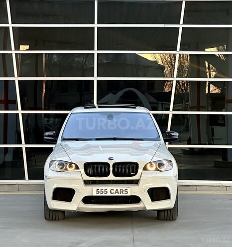 BMW X5 M-8