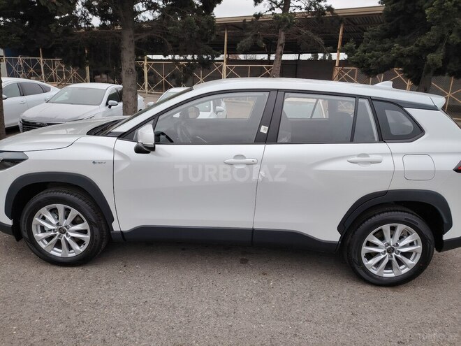 Toyota Corolla Cross-4