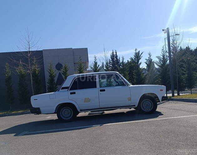 LADA (VAZ) 2107 2002, 86,786 km - 1.6 l - Salyan