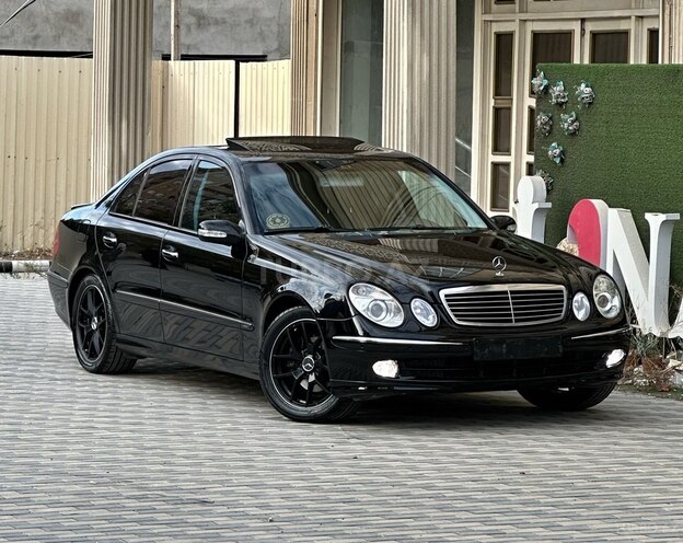 Mercedes E 240 2007, 288,000 km - 2.6 l - Bakı