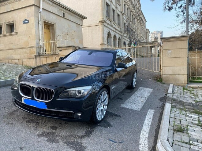 BMW 740 2009, 296,000 km - 3.0 l - Bakı