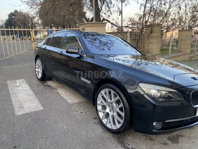 BMW 740 2009, 296,000 km - 3.0 l - Bakı