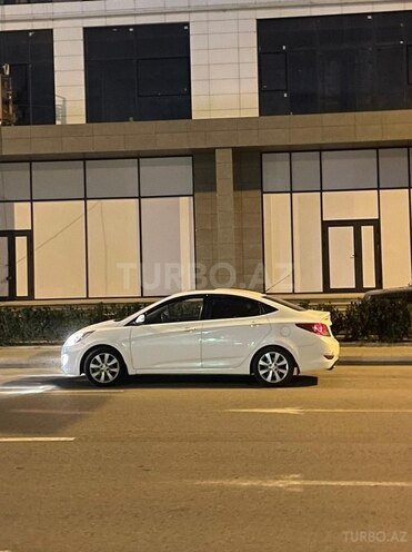 Hyundai Accent 2013, 168,000 km - 1.6 l - Bakı