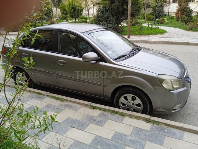 Kia Rio 2010, 274,000 km - 1.4 l - Bakı