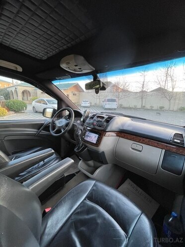 Mercedes Viano-6