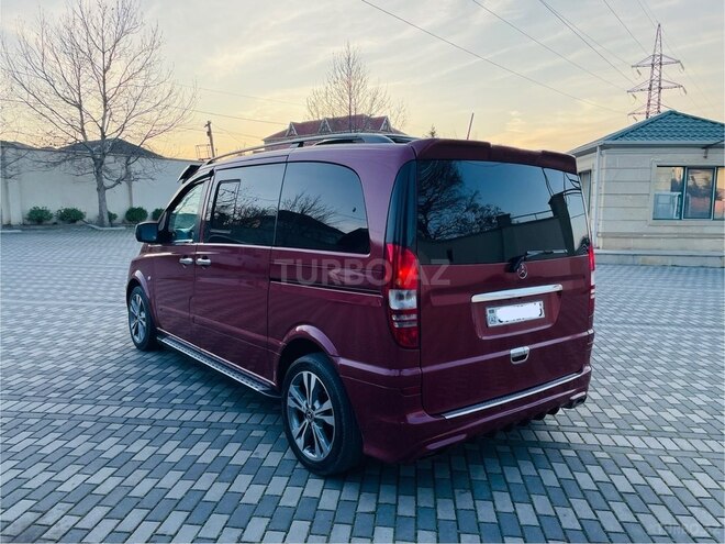 Mercedes Viano-4