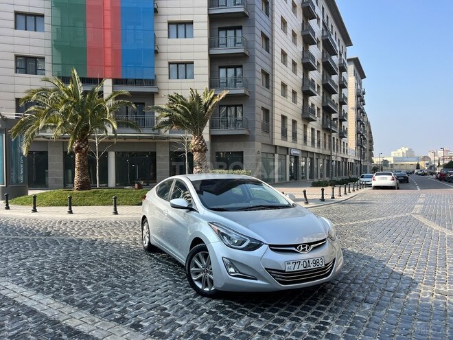 Hyundai Elantra 2015, 164,333 km - 1.8 l - Bakı