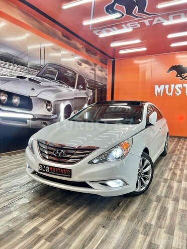 Hyundai Sonata-8