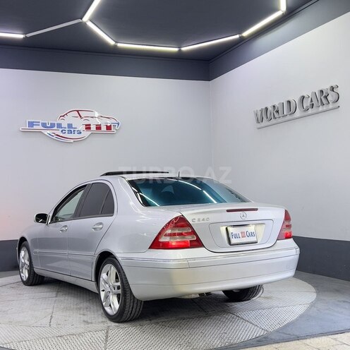 Mercedes C 240-10