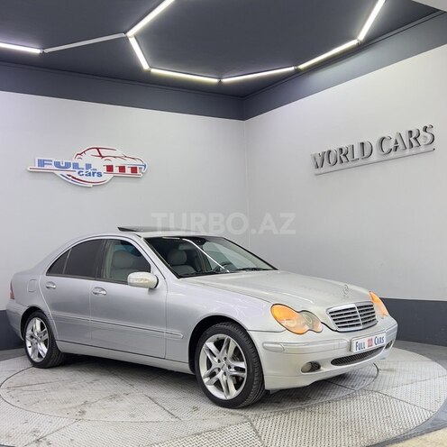 Mercedes C 240-12