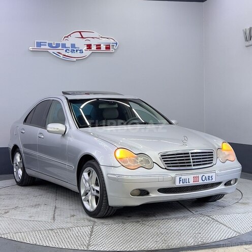 Mercedes C 240-11