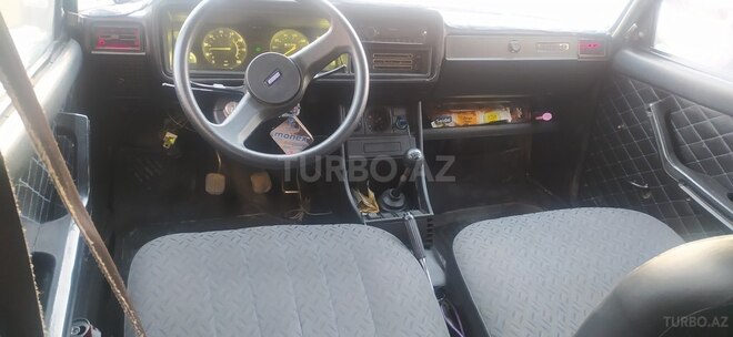 LADA (VAZ) 2105 1984, 83,700 km - 1.5 л - Quba