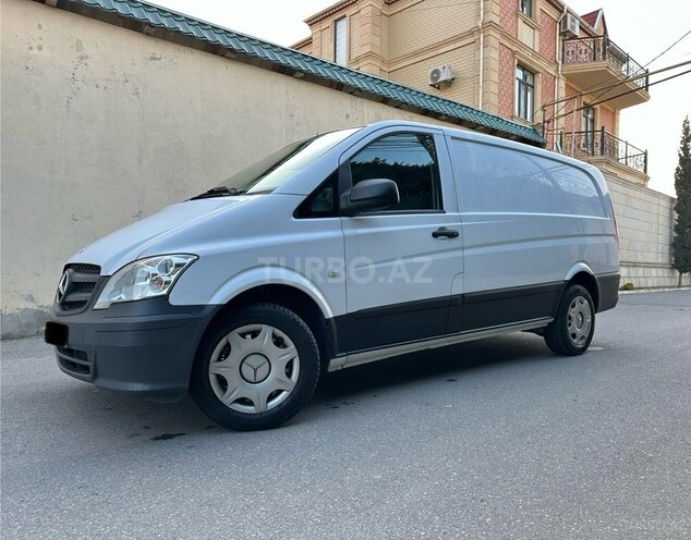 Mercedes Vito 113 2011, 178,000 km - 2.2 л - Bakı