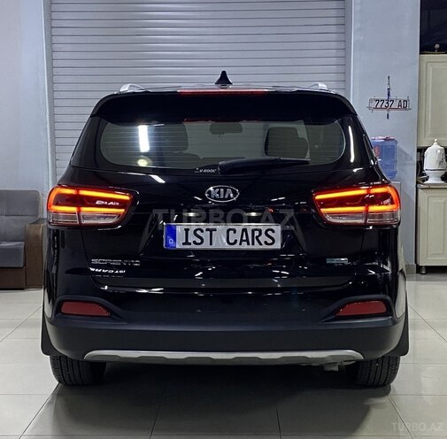 Kia Sorento-8