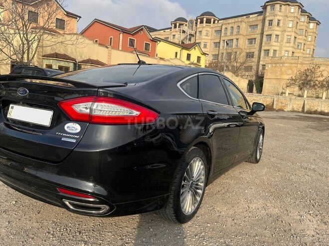 Ford Fusion (North America) 2015, 242,000 km - 2.0 л - Bakı