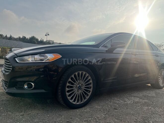 Ford Fusion (North America) 2015, 242,000 km - 2.0 л - Bakı