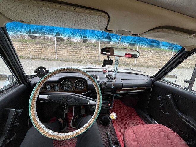 LADA (VAZ) 2103-9