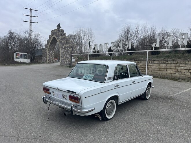 LADA (VAZ) 2103-8