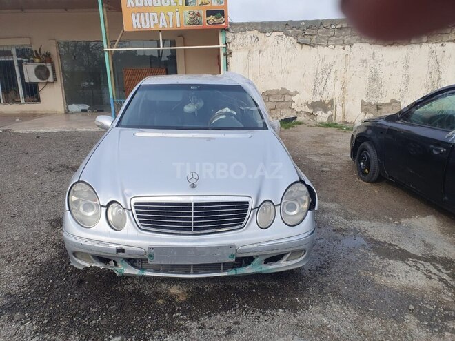 Mercedes E 220 d 2002, 240,000 km - 2.2 l - Bakı