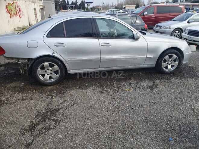 Mercedes E 220 d 2002, 240,000 km - 2.2 l - Bakı
