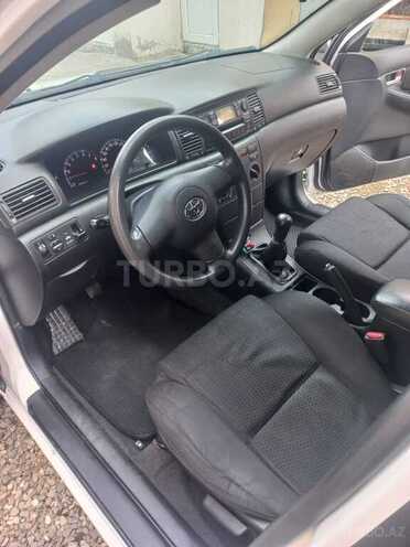 Toyota Corolla 2004, 213,000 km - 1.4 l - Quba