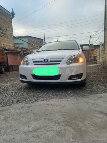 Toyota Corolla 2004, 213,000 km - 1.4 l - Quba