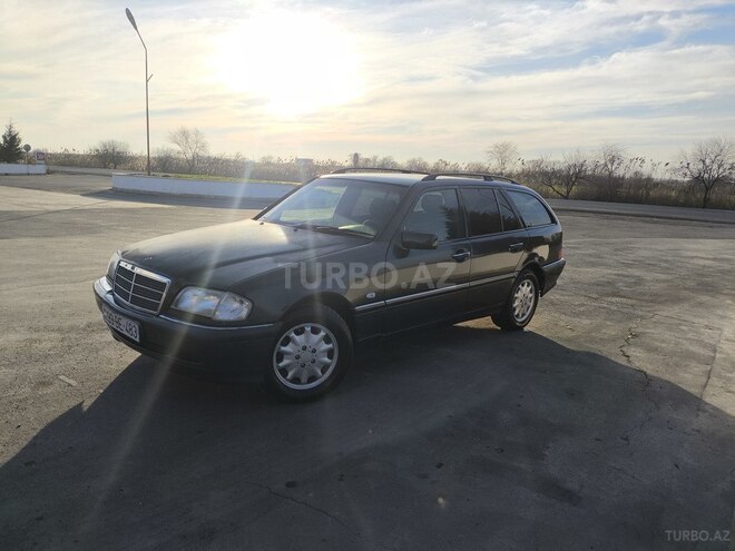 Mercedes C 180 2000, 377,000 km - 1.8 л - Biləsuvar