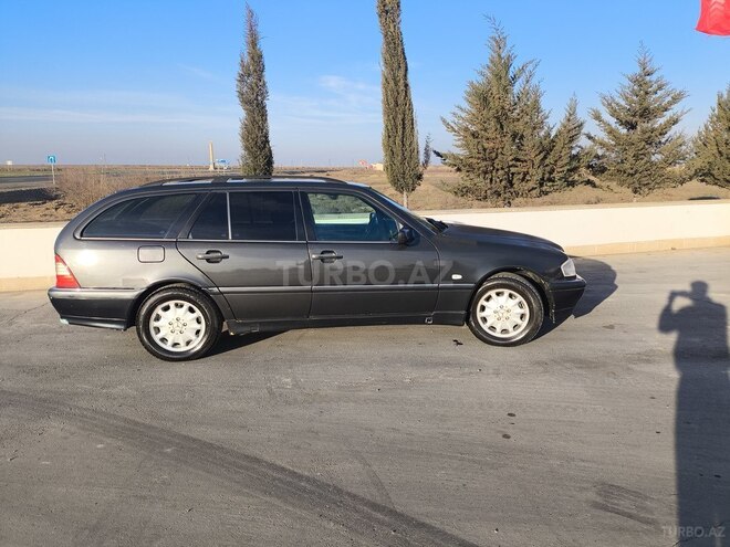 Mercedes C 180 2000, 377,000 km - 1.8 л - Biləsuvar