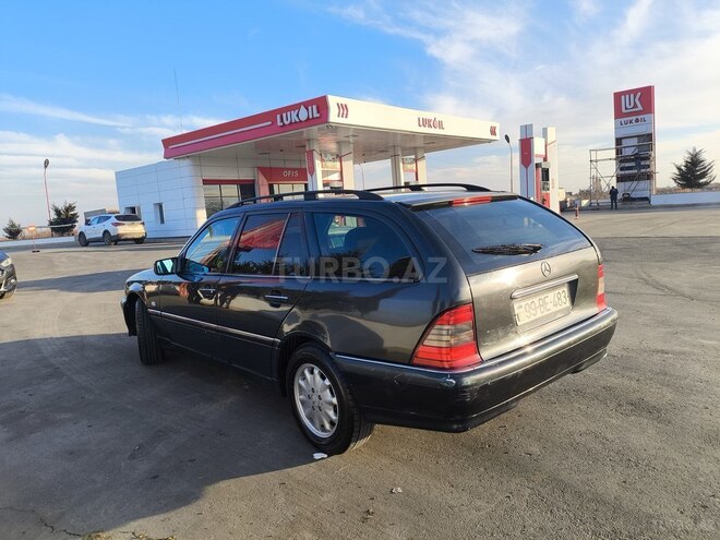 Mercedes C 180 2000, 377,000 km - 1.8 л - Biləsuvar